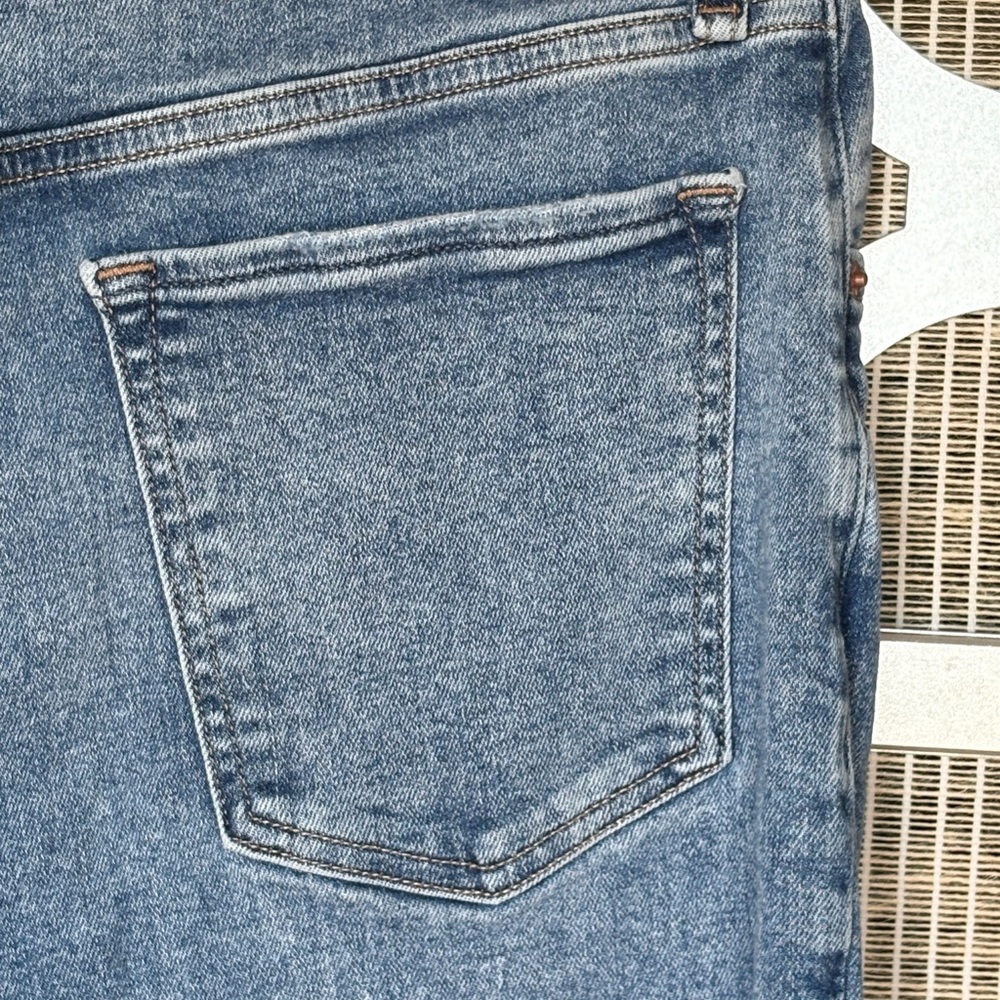 Abercrombie & Fitch Blue Flare Wide Leg Jeans - Picture 9 of 10